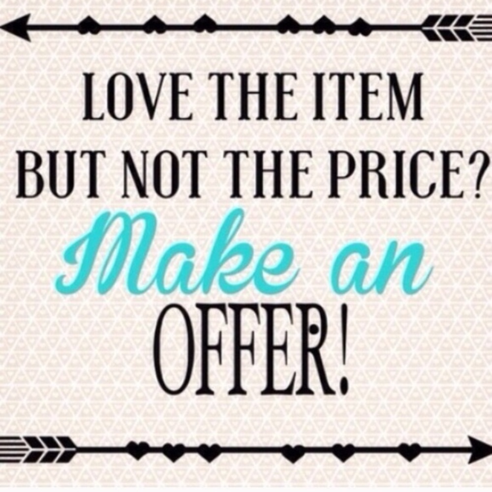 Open to offers 👛 👟 👠